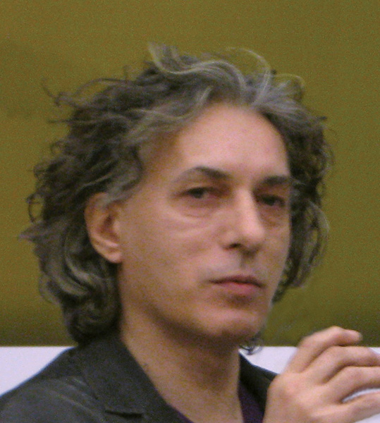 ZORAN MAKSIMOVIĆ, teatrolog